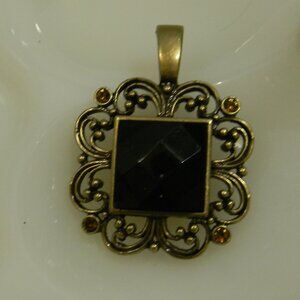 Premier Designs Black Antiqued Gold Pendant Magnetic for use with Beads